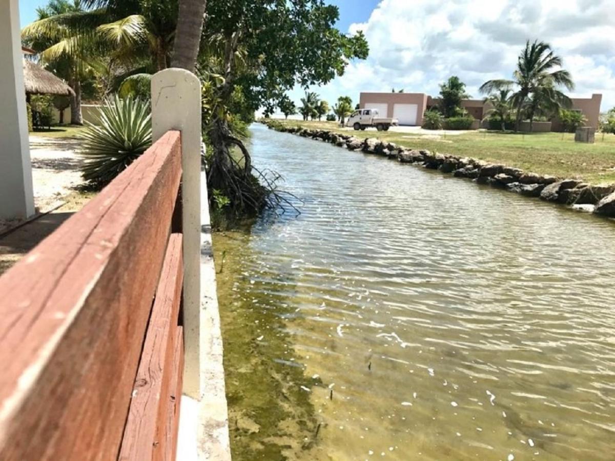 Villa Royale Manor Corozal Exterior foto
