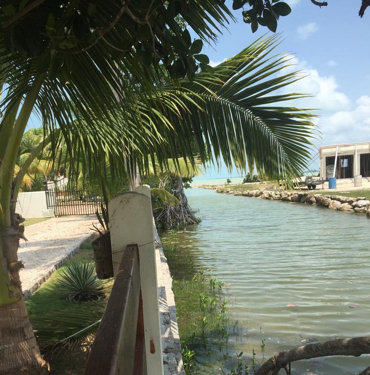 Villa Royale Manor Corozal Exterior foto