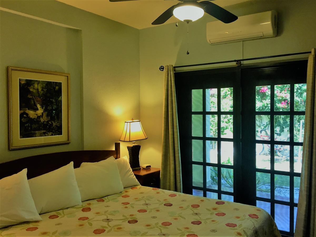 Villa Royale Manor Corozal Exterior foto